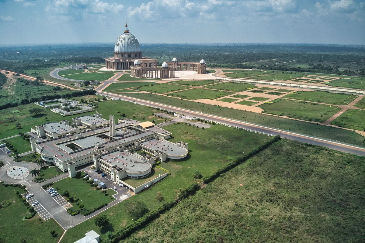 Basilique Notre-Dame-de-la-Paix de Yamoussoukro, Côte d'Ivoire